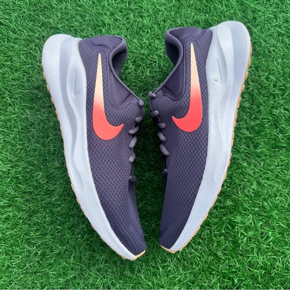 Nike Revolution 7 Dark Raisin / Crimson Tint - White - Picture 8 of 13